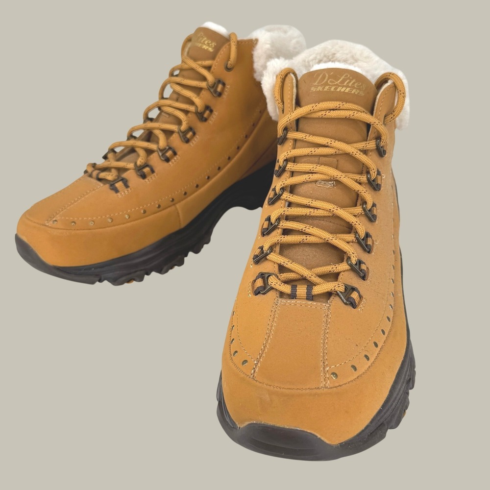 Skechers D'Lites Gleeful Hiking Boots Women 10 Tan Faux Fur Leather 48813 Winter